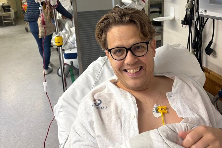 Matthías birti þessa mynd af sér á sjúkrabeðinu.