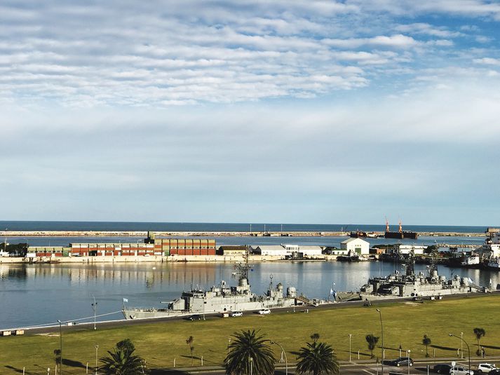 Báturinn var á leið til borgarinnar Mar del Plata í Argentínu.