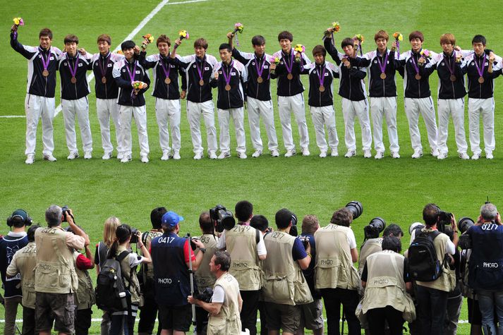 Park Jong-woo er ekki með á þessari mynd.
