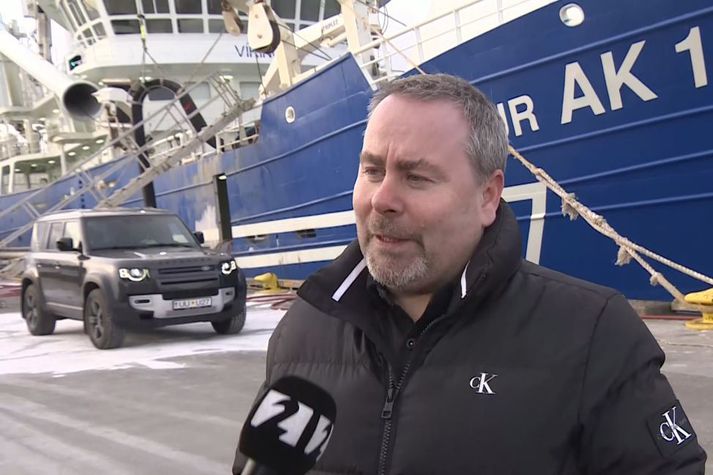 Albert Sveinsson er skipstjóri á Víkingi AK sem var að landa 2.300 tonnum í Akraneshöfn í dag.