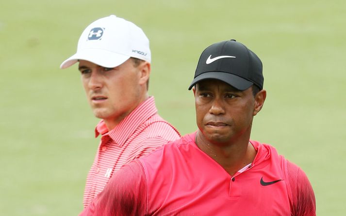 Tiger og Spieth á Sawgrass í gær.