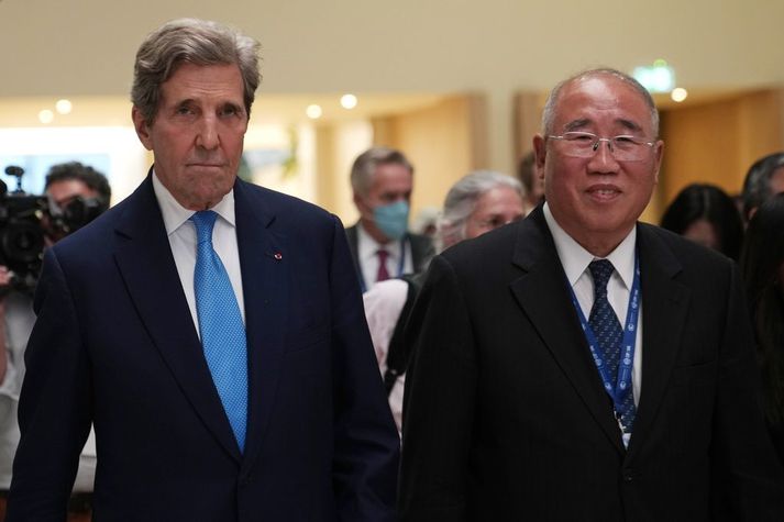 John Kerry, sérstakur sendiherra Bandaríkjaforseta í loftslagsmálum, og Xie Zhenhua, sérstakur sendiherra Kína í loftslagsmálum. 