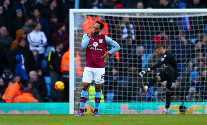 Lescott hefur átt betri daga en í gær.