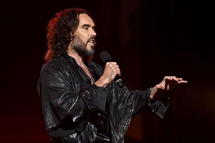 Mál Russell Brand, grínista og leikara, hefur verið til rannsóknar síðan í september. 