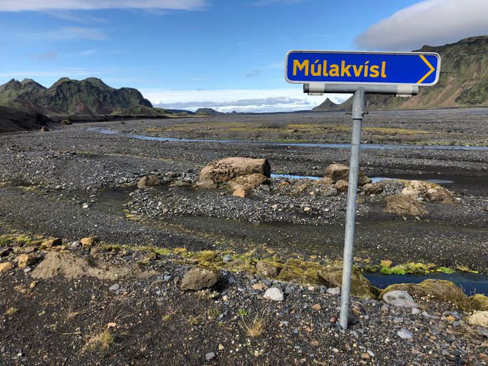 Jarðhitalekar eru þekktir í Múlakvísl.