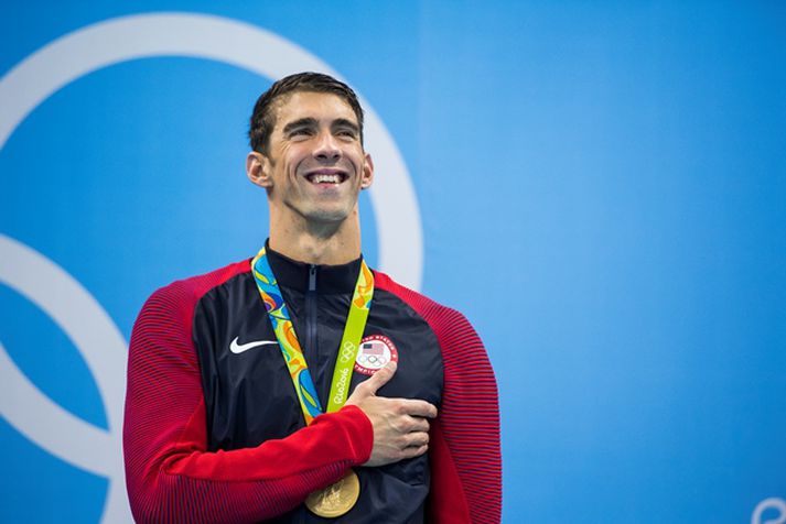 Michael Phelps hefur unnið til þriggja gullverðlauna á Ólympíuleikunum í ár.