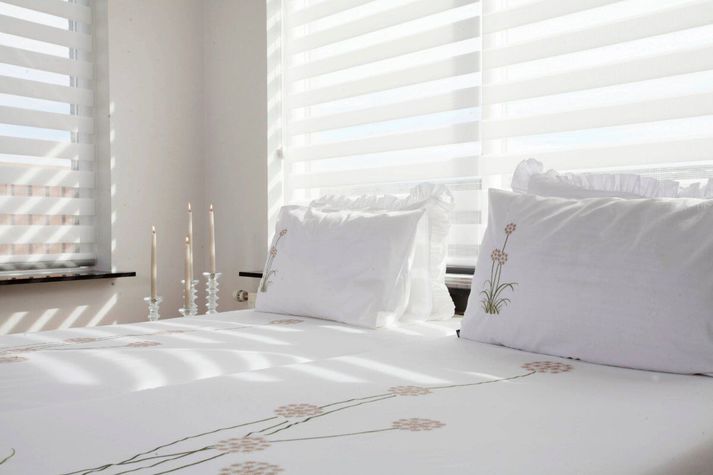 „Gestir muna frekar eftir dvölinni ef þeir hvílast vel,“ segir Ágústa Gísladóttir, einn eigenda Lín Design sem hefur í rúma tvo áratugi hannað og framleitt rúmföt og textílvörur fyrir heimili, hótel og gististaði.