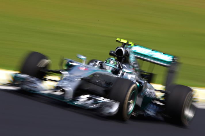 Rosberg ætlar að berjast fram á síðasta hring.