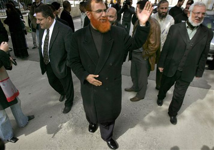 Nýr þingmaður Hamas-samtakanna mætir á síðasta fund fráfrandi þings palestínsku heimastjórnarinnar í dag.