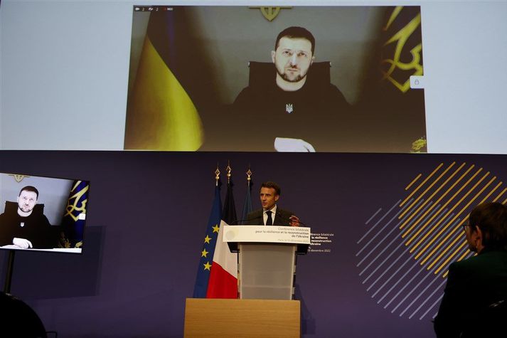 Zelensky ávarpaði ráðstefnuna í dag í gegnum fjarfundarbúnað.