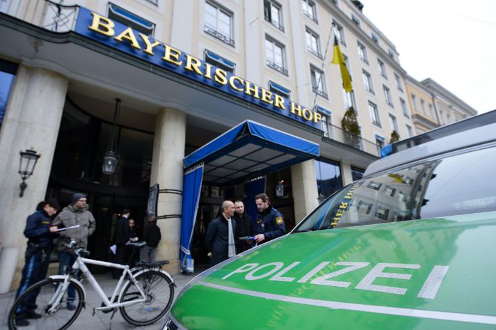 Öryggismálaráðstefnan í München er haldin á hótelinu Bayerischer Hof.