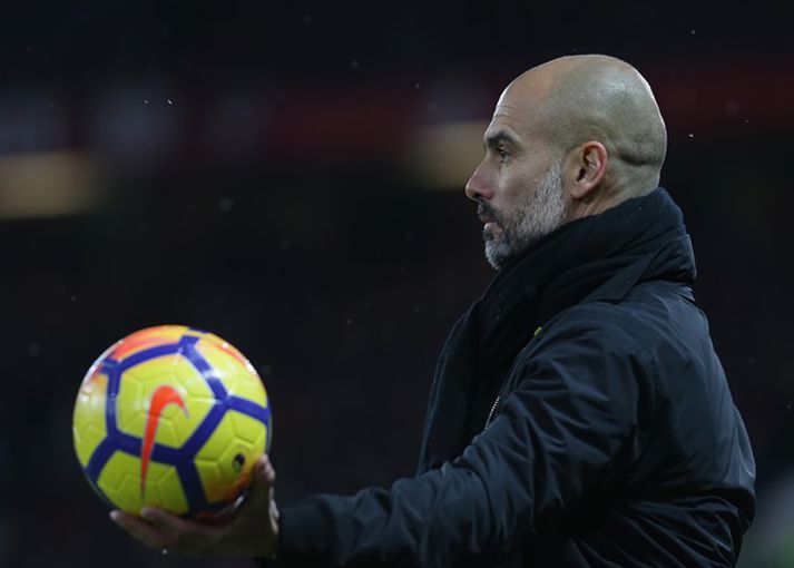 Pep Guardiola hefur stýrt Manchester City til sigurs í 15 leikjum í röð.