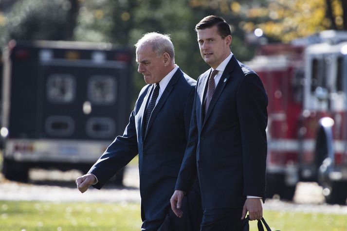 Rob Porter ásamt John Kelly, starfsmannastjóra Hvíta hússins.