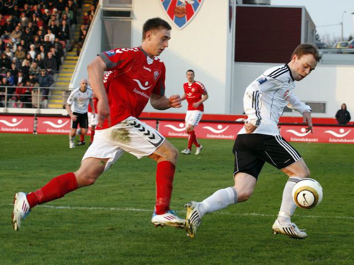 Pol Johannes Justinussen í leik á móti FH.