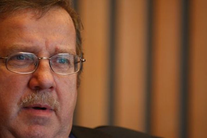 Jón Steinar Gunnlaugsson hefur höfðað mál gegn Þorvaldi Gylfasyni.