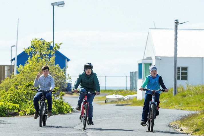 Áætlunin gildir til ársins 2030 en þar er meðal annars stefnt að því að minnst 70 prósent barna og unglinga stundi reglulega hreyfingu og íþróttir í skipulögðu starfi.