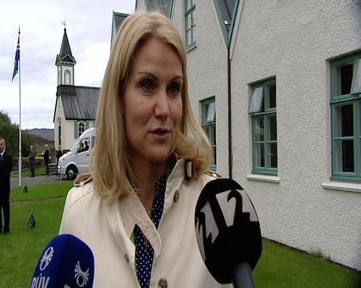 Helle Thorning-Schmidt og hennar fólk geldur afhroð í nýrri skoðanakönnun.