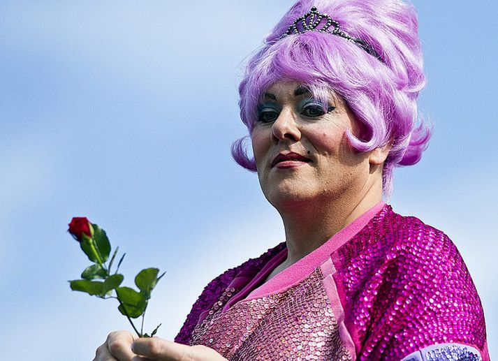 Jón Gnarr segir mikilvægt að fólk í hans stöðu vinni að mannréttindamálum allra.
