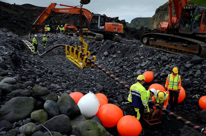 Tenging Íslands við raforkukerfi Evrópu hefur verið til skoðunar um nokkurra ára skeið.