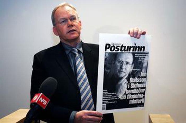 Hannes Hólmsteinn Gissurarson á blaðamannafundi þar sem hann fjallaði um mál sitt og Jóns Ólafssonar.
