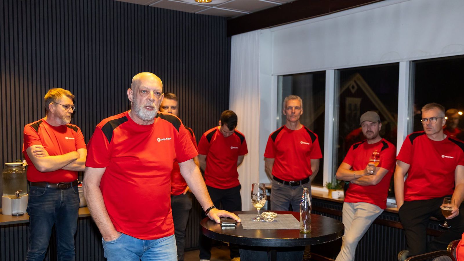 Kannast ekki við til­raunir til að stofna nýtt Vélfag