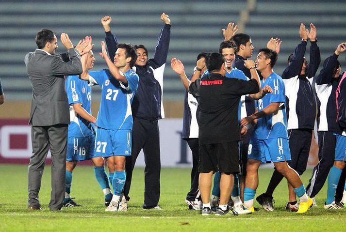 Ray Anthony Jónsson (nr. 27) fagnar ásamt félögum sínum