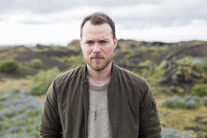 Ásgeir sýnir beint frá ferlinu á YouTube rás sinni.