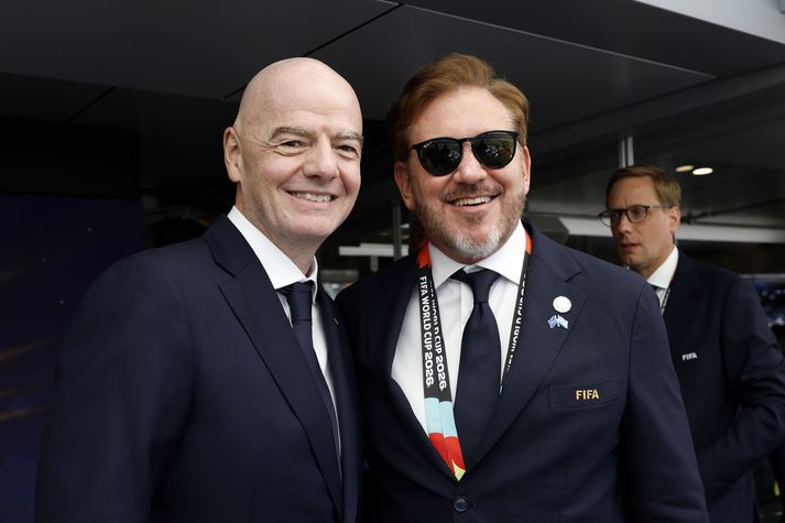 Alejandro Dominguez, forseti Knattspyrnusambands Suður-Ameríku, með Gianni Infantino, forseta FIFA. 