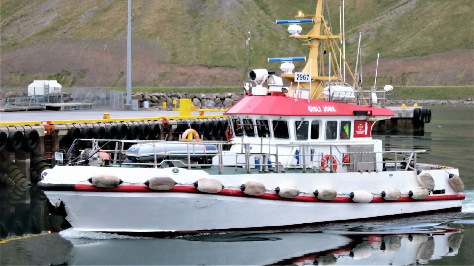 Tvö út­köll vegna veiðar­færa í skrúfum