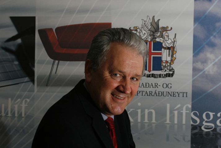 Einar Karl fær ekki verktakagreiðslur sem verktaki.