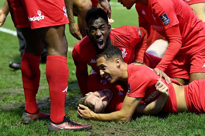 Kidderminster Harriers leika í sjöttu efstu deild Englands en þeir fá að spreyta sig gegn úrvalsdeildaliði West Ham í FA-bikarnum í dag.