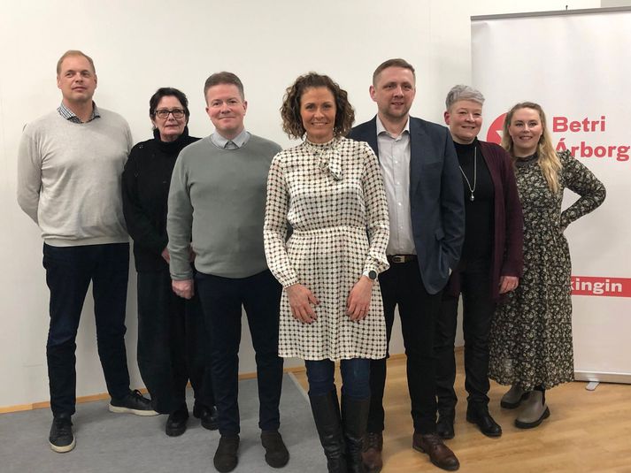 Sjö efstu á lista Samfylkingarinnar í Árborg fyrir sveitarstjórnarkosningarnar 14. maí í vor.