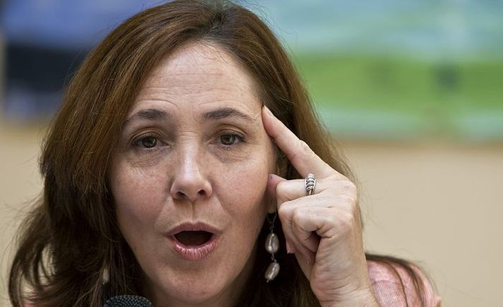 Mariela Castro varð fyrst kúbverskra þingmanna til þess að greiða atkvæði gegn frumvarpi.