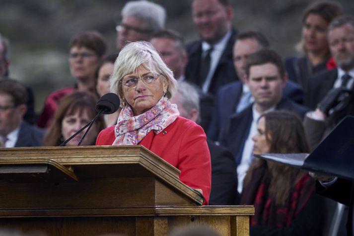 Pia Kjærsgaard, forseti danska þingsins, ávarpar hátíðarfund á Þingvöllum þann 18. júlí síðastliðinn. Boð hennar á fundinn reyndist umdeilt.