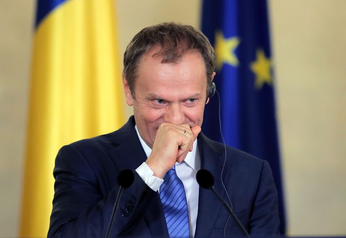 Donald Tusk á blaðamannafundi í Rúmeníu í dag.