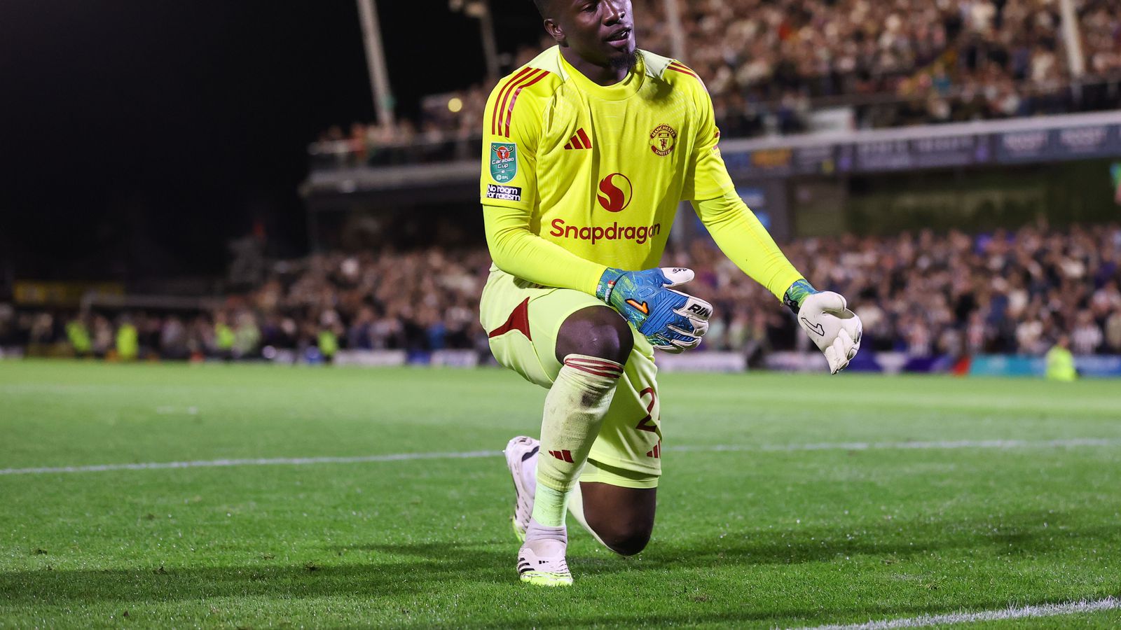 Neyðar­leg töl­fræði Onana í vítakeppninni - Vísir