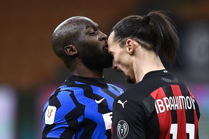 Romelu Lukaku og Zlatan Ibrahimovic var heitt í hamsi í leik Mílanó-liðanna, Inter og AC Milan, á San Siro í gær.