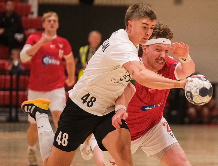 Símon Michael Guðjónsson skoraði mest FH-inga í Tyrklandi í dag.
