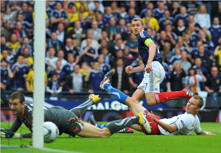 Darren Fletcher skorar hér í leiknum um helgina.