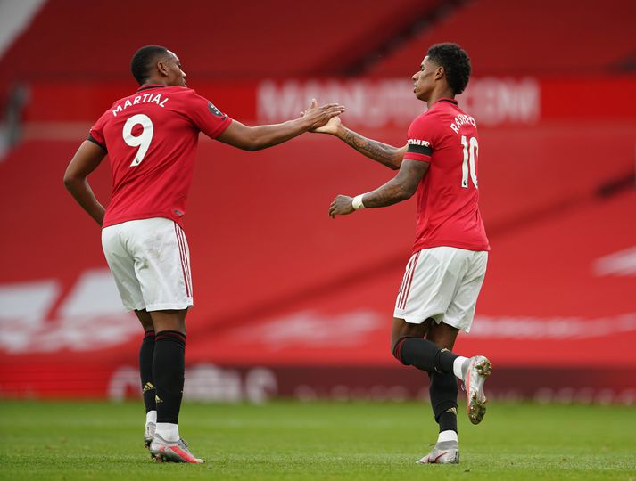 Rashford og Martial fagna marki.