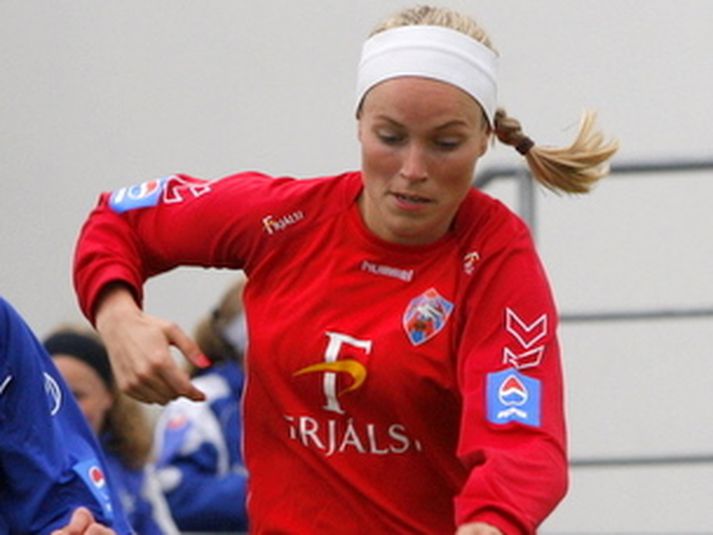 Dóra María Lárusdóttir stóð sig vel með Val í sumar.