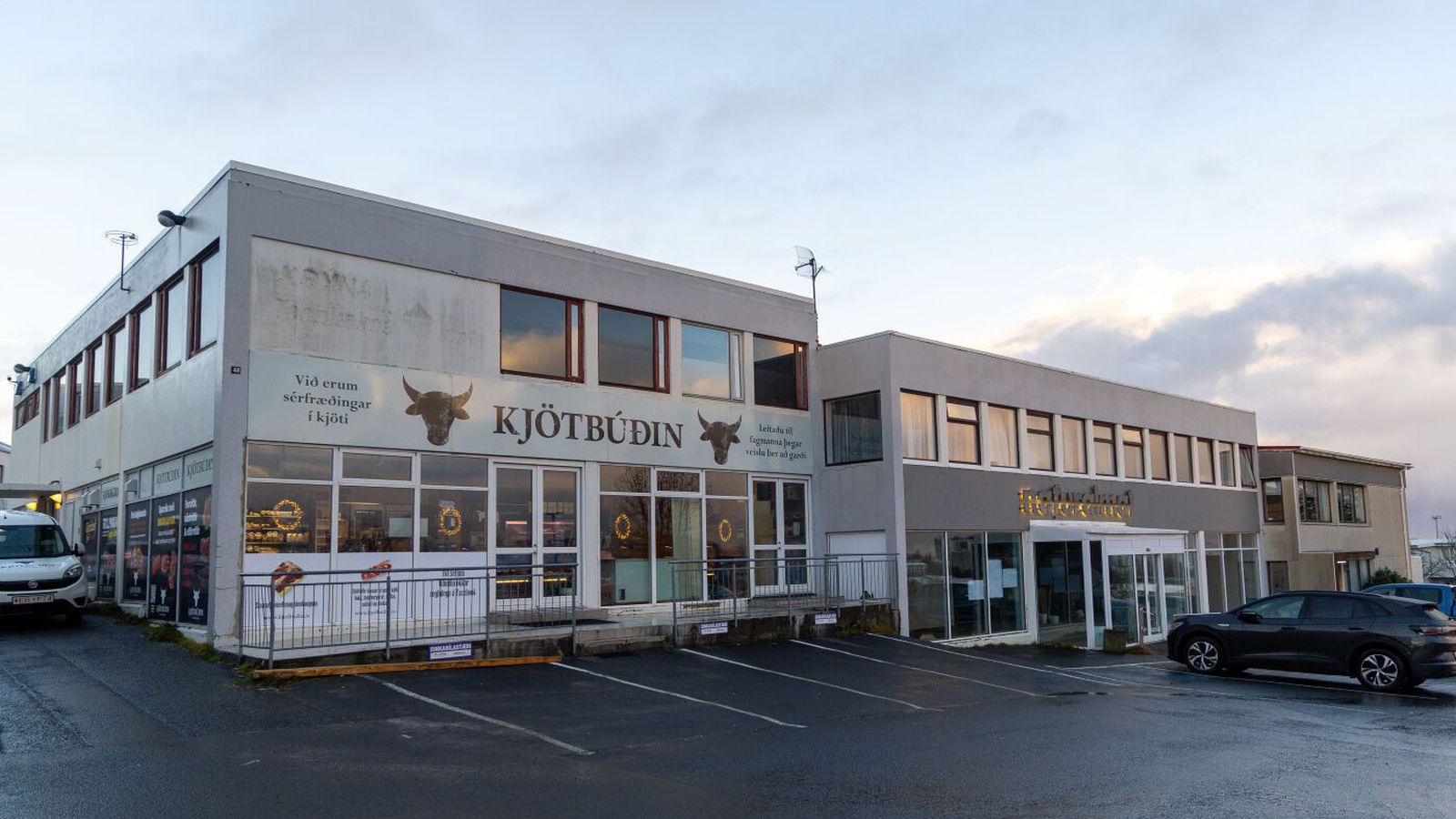 Krefjast þess að fram­kvæmdir við Kaffi­stofuna verði stöðvaðar