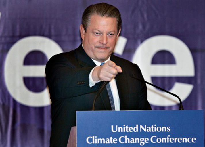 Al Gore kennir Bandaríkjamönnum um hve illa hafi tekist að komast að niðurstöðu á Bali ráðstefnunni.