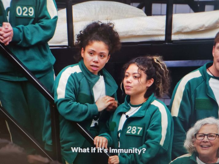 Ariela Lewis keppti í Squid Game raunveruleikaþætti ásamt systur sinni Aaliyah en þær fengu því miður lítinn séns til að sanna sig.