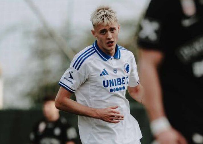 Viktor Bjarki Daðason skoraði tvennu í æfingarleik í gær.