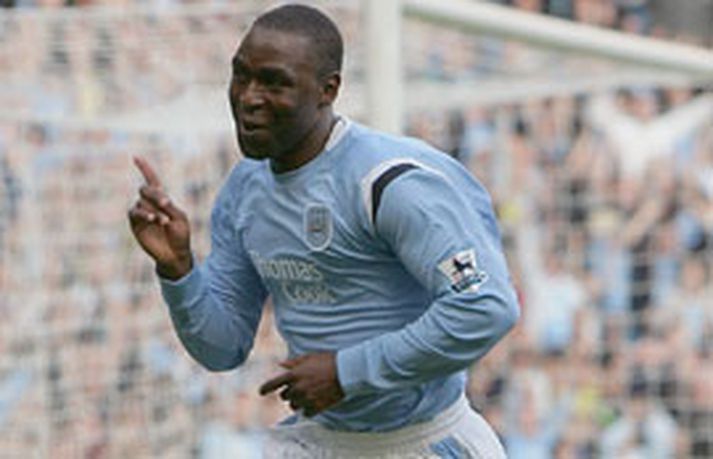 Andy Cole verður frá í mánuð