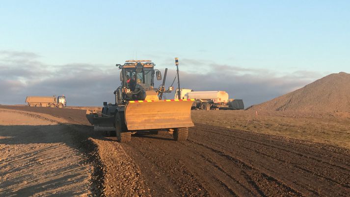 Frá vegagerðinni á Langanesströnd. Héraðsverk á Egilsstöðum annaðist verkið.