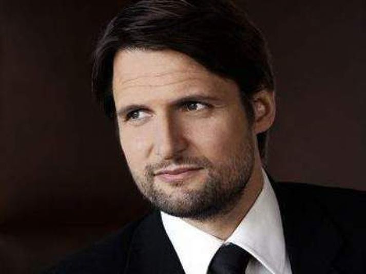 Sveinn Björnsson