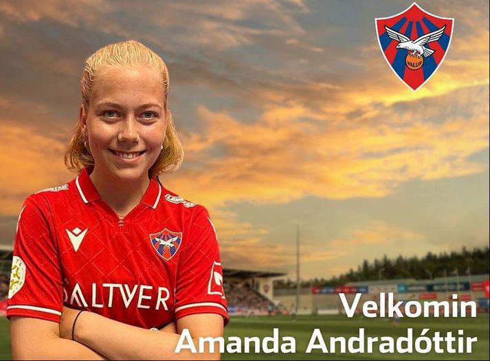 Amanda Jacobsen Andradóttir klárar tímabilið með Val í Bestu deildinni.