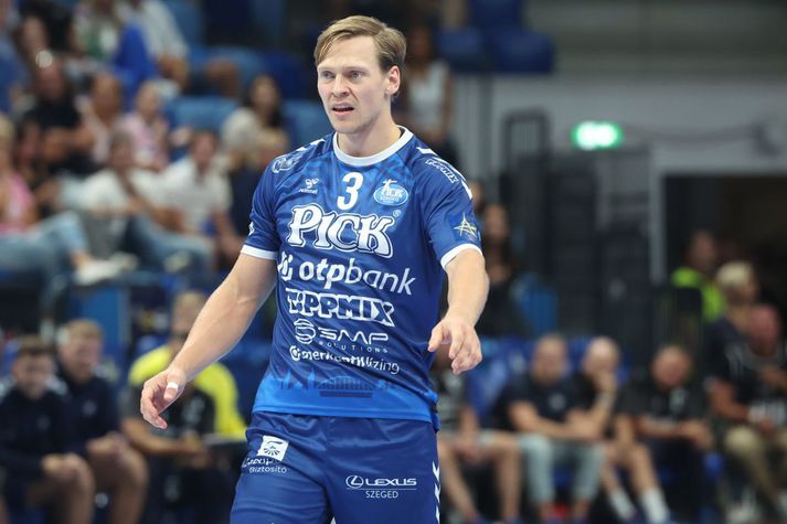 Janus Daði Smárason var bikarmeistari í Ungverjalandi með Pick Szeged, eftir sigur gegn Veszprém í úrslitaleik. 